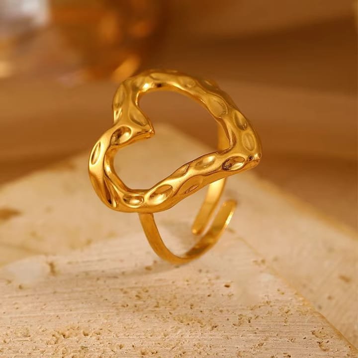 JUALIVA Melted Heart Abstract Gold Ring – Modern Open Heart Statement Ring for Women